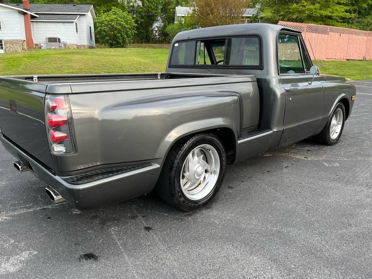 Chevrolet-C10-1972-grey-13