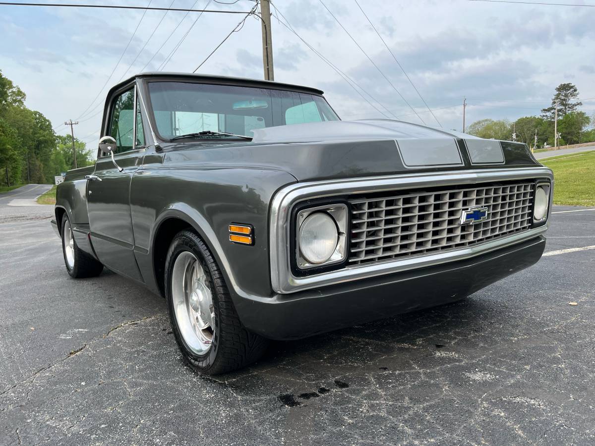 Chevrolet-C10-1972-grey-14