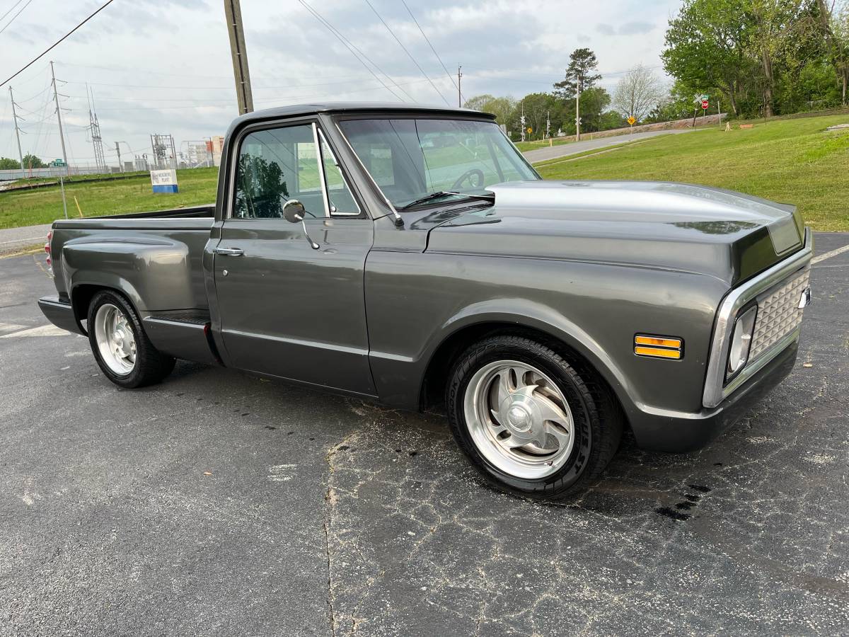 Chevrolet-C10-1972-grey-15