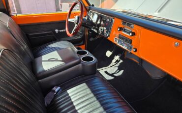 Chevrolet-C10-1972-orange-13