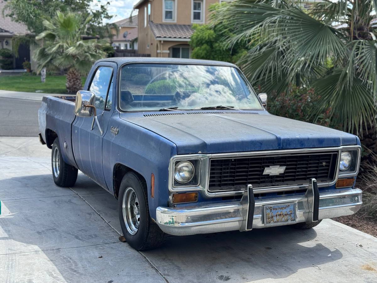 Chevrolet-C10-1974