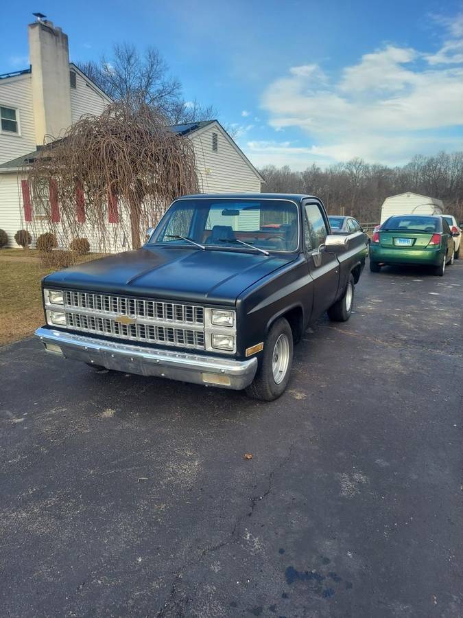 Chevrolet-C10-1982-black-6
