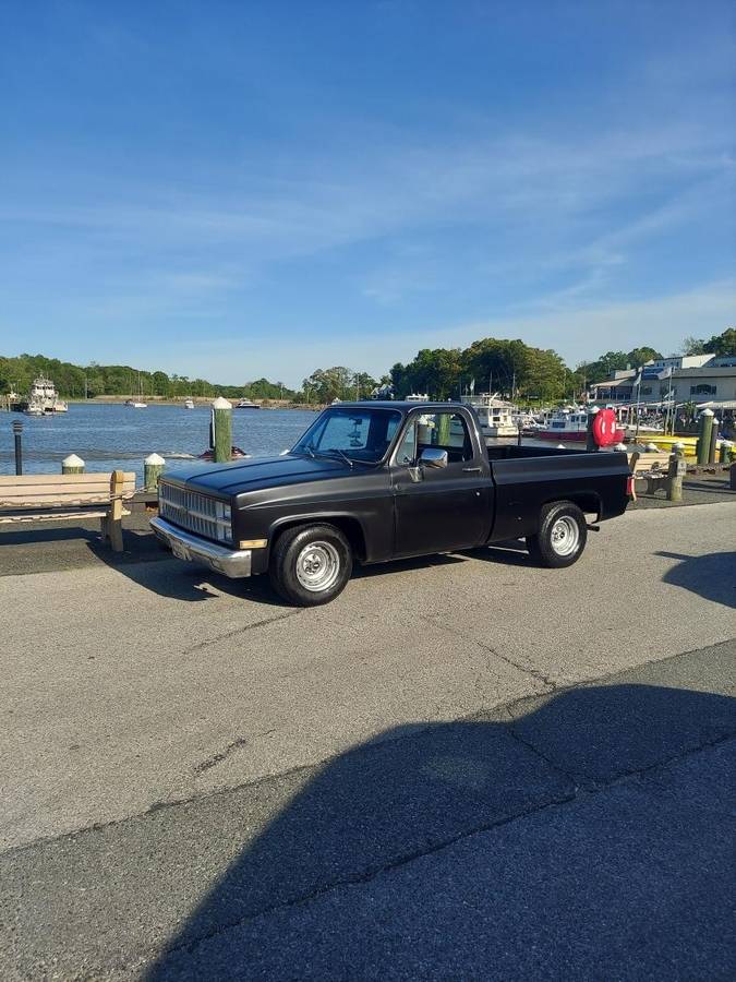 Chevrolet-C10-1982-black-8
