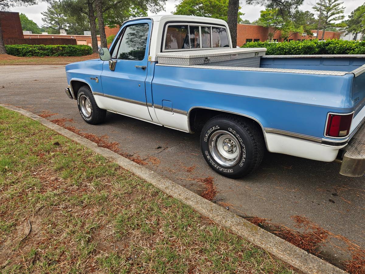 Chevrolet-C10-1985-1