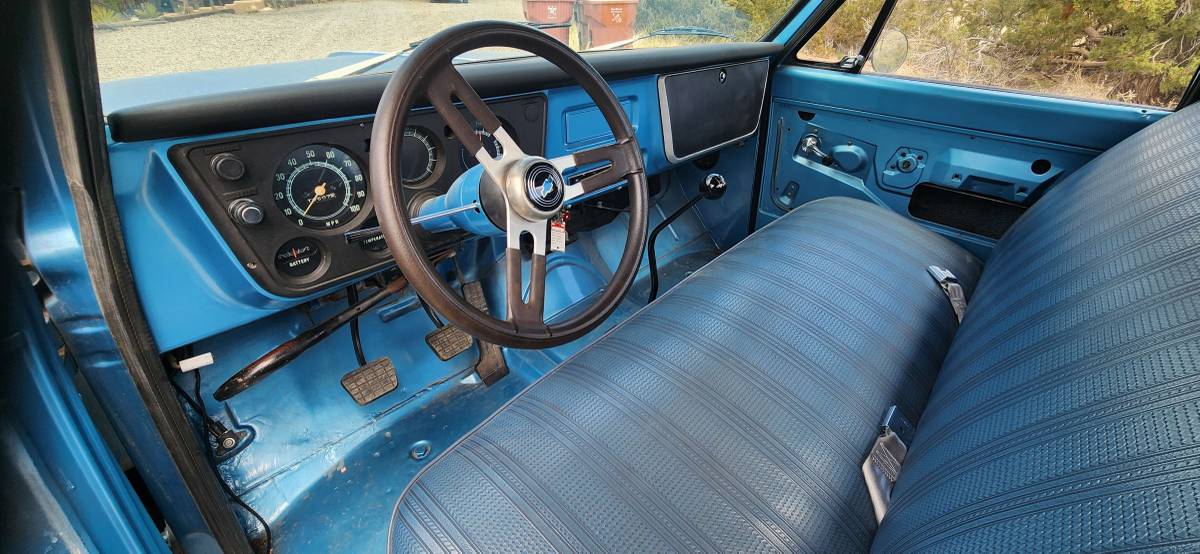 Chevrolet-C10-long-bed-stepside-1967-blue-5