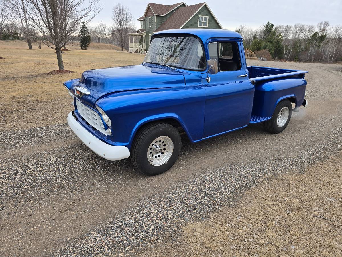 Chevrolet-C10-pickup-1955-2