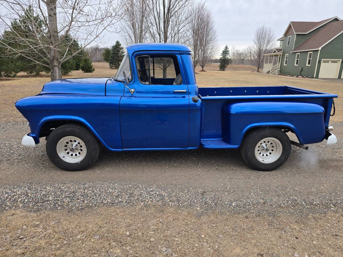 Chevrolet-C10-pickup-1955-3
