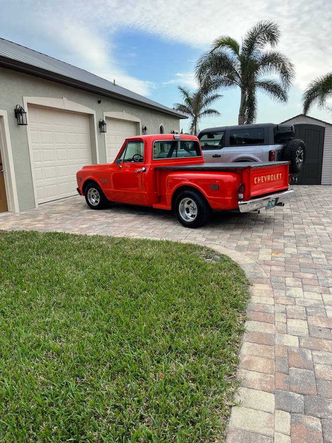 Chevrolet-C10-pickup-1970-orange-2