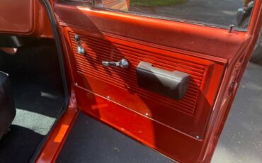 Chevrolet-C10-short-bed-1969-orange-4