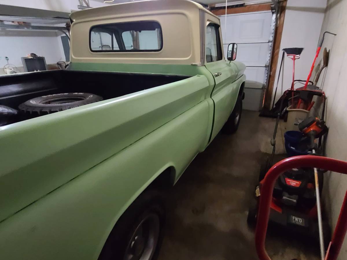 Chevrolet-C10-swb-1966-green-1