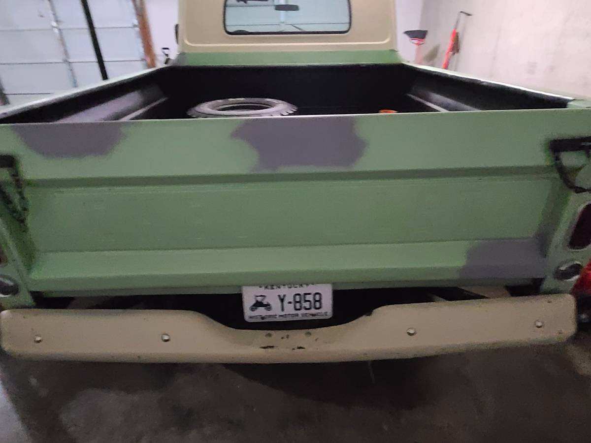 Chevrolet-C10-swb-1966-green-3