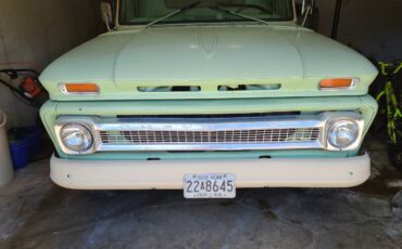 Chevrolet-C10-swb-1966-green
