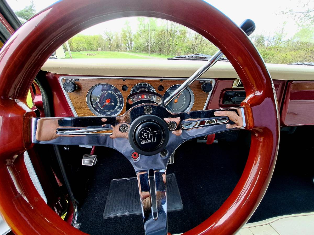 Chevrolet-C10-swb-1972-10