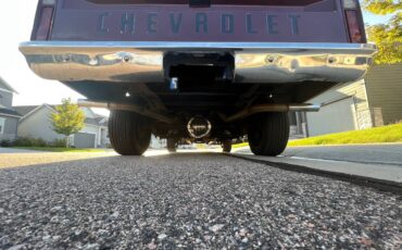 Chevrolet-C10-truck-1970-red-3
