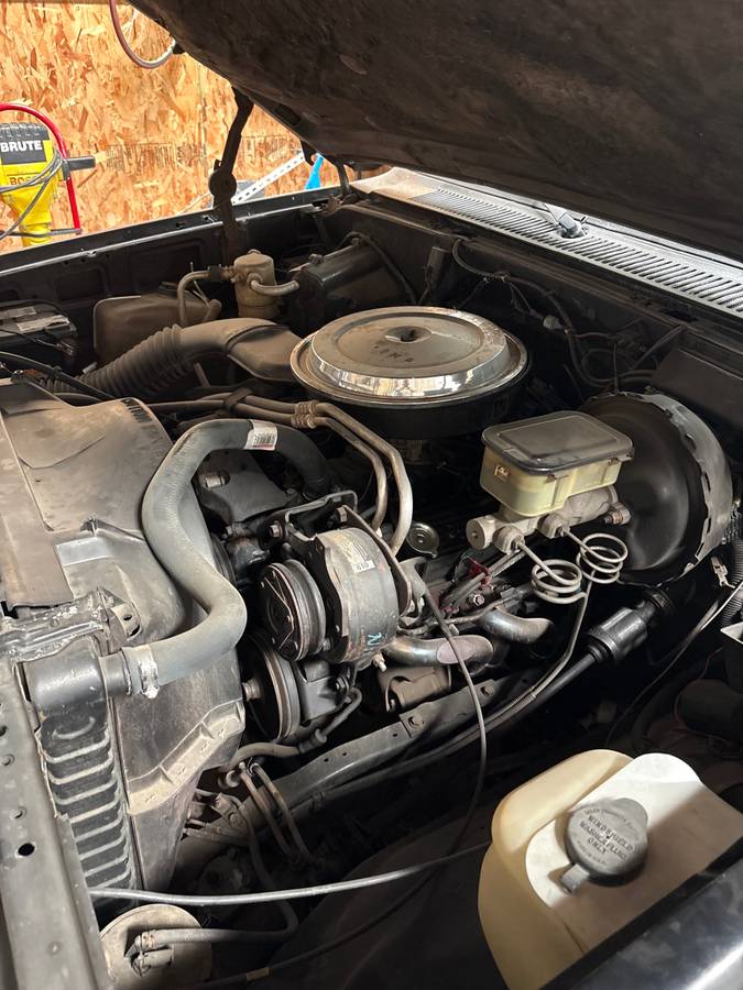 Chevrolet-C10-truck-1987-black-2