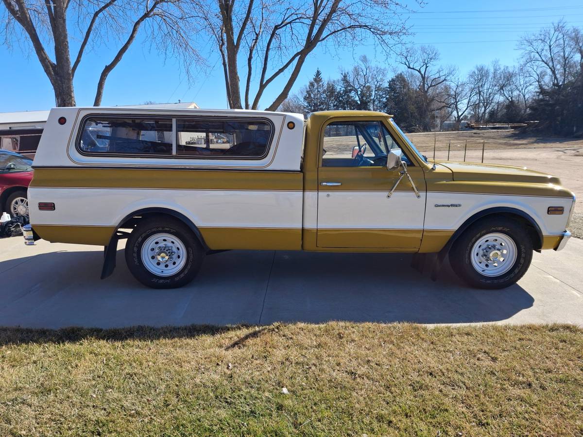 Chevrolet-C20-1971-custom-1