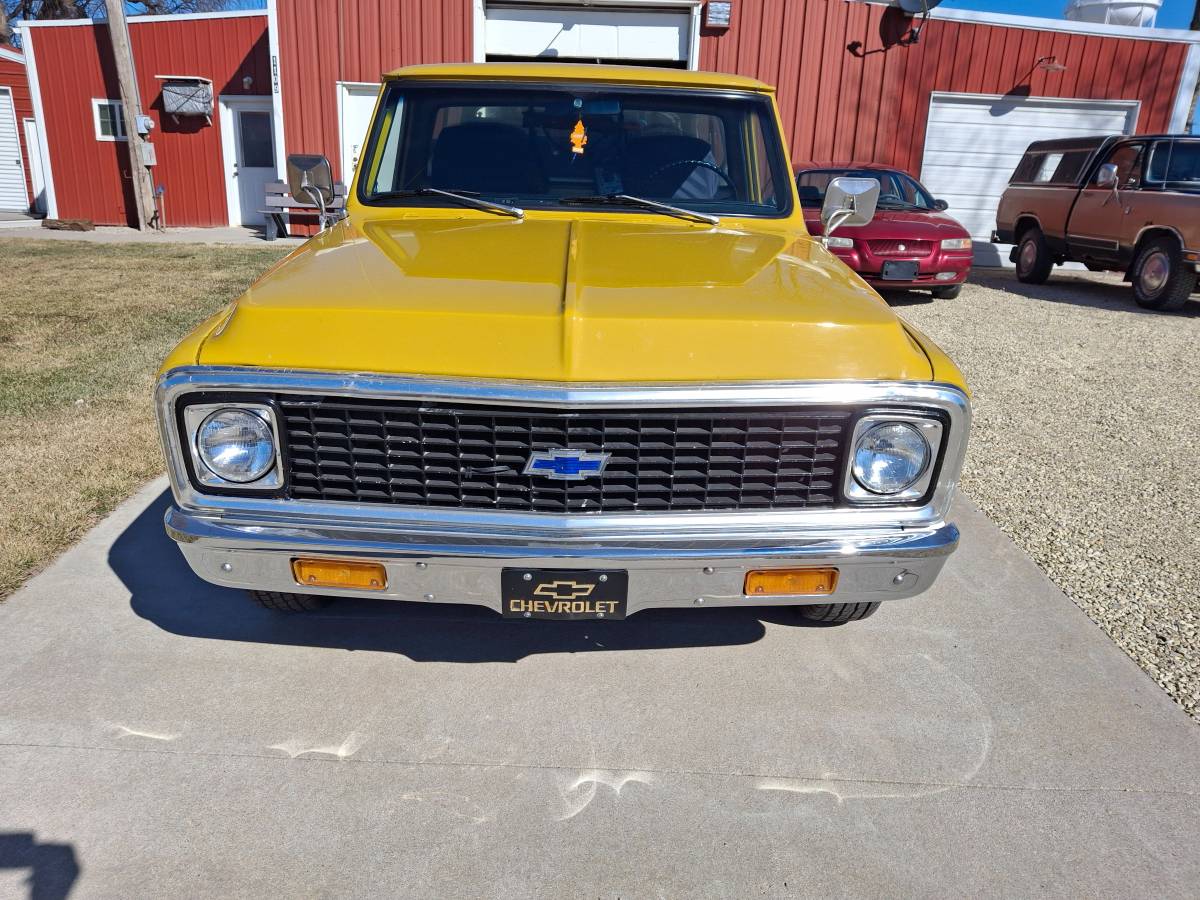 Chevrolet-C20-1971-custom-3