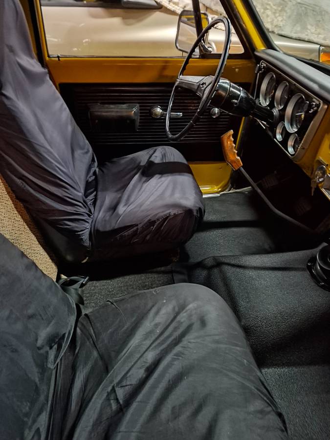 Chevrolet-C20-1971-custom-4