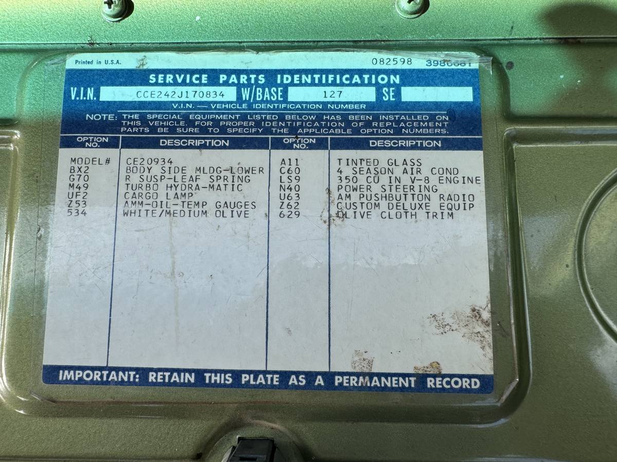 Chevrolet-C20-1972-green-14