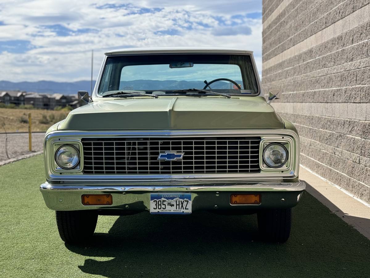 Chevrolet-C20-1972-green-18