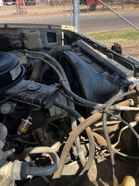Chevrolet-C20-scottsdale-1985-brown-16