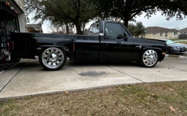 Chevrolet-C30-1982-black-13