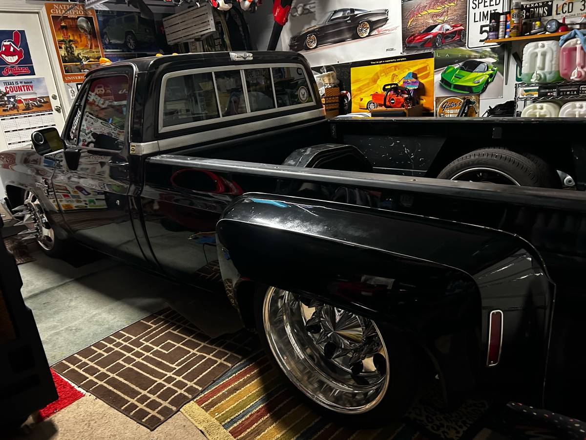 Chevrolet-C30-1982-black-9