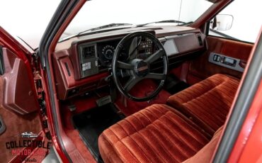 Chevrolet-CK-Pickup-1500-1991-Truck-2