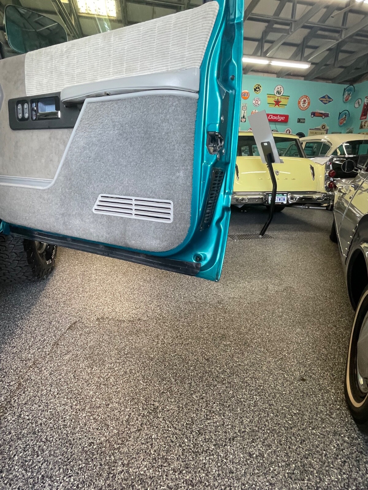 Chevrolet-CK-Pickup-1500-1993-Standard-Cab-Pickup-10