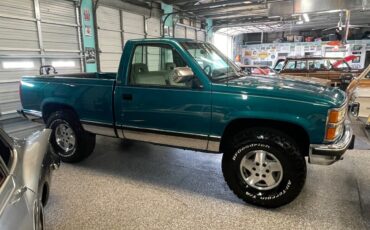 Chevrolet-CK-Pickup-1500-1993-Standard-Cab-Pickup-2