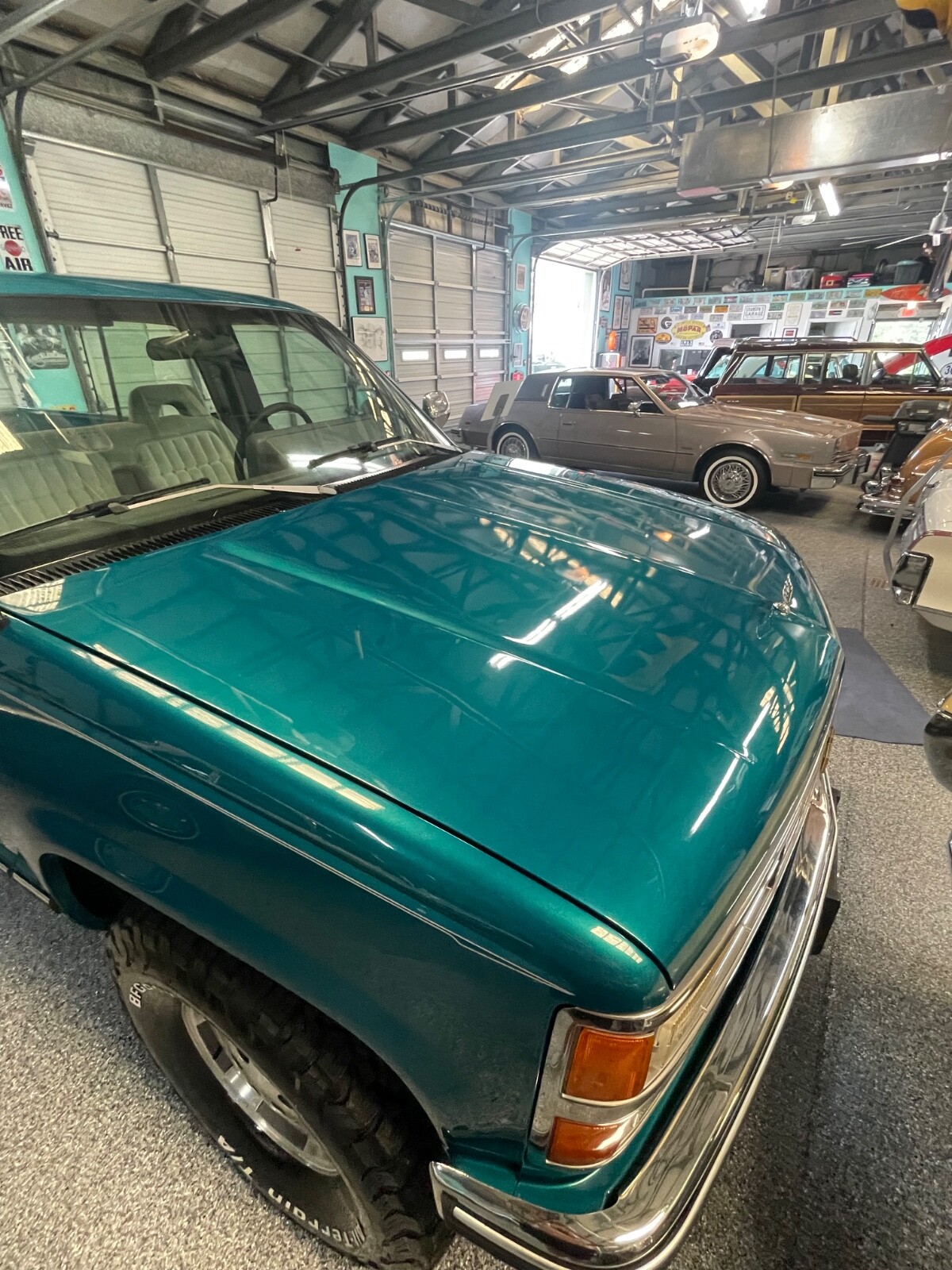 Chevrolet-CK-Pickup-1500-1993-Standard-Cab-Pickup-3