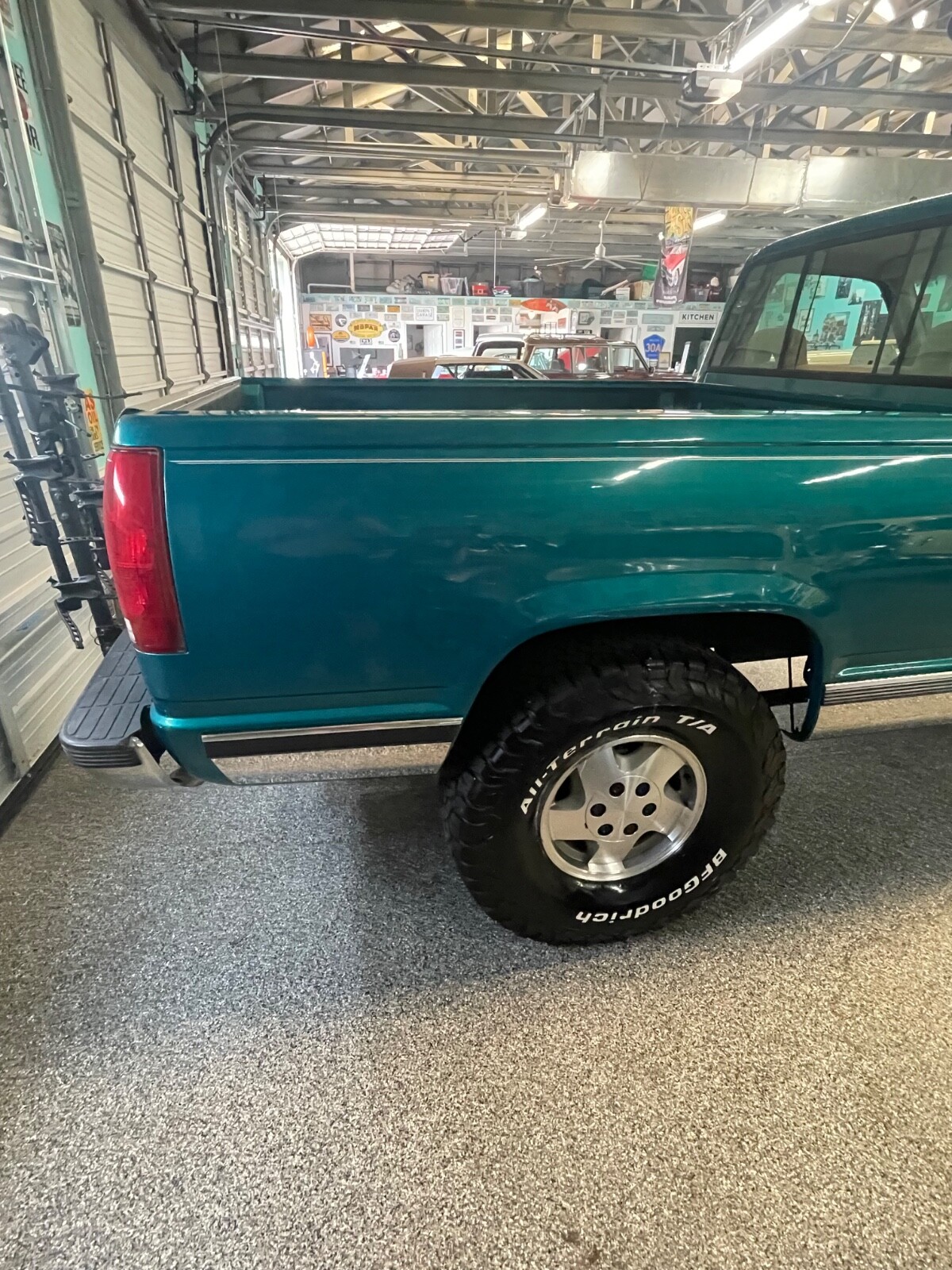 Chevrolet-CK-Pickup-1500-1993-Standard-Cab-Pickup-6