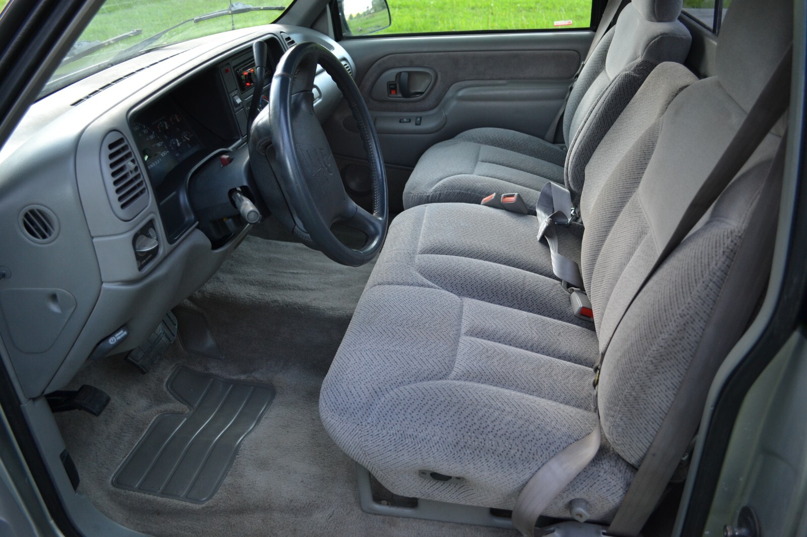 Chevrolet-CK-Pickup-1500-1995-Standard-Cab-Pickup-15