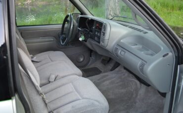 Chevrolet-CK-Pickup-1500-1995-Standard-Cab-Pickup-22