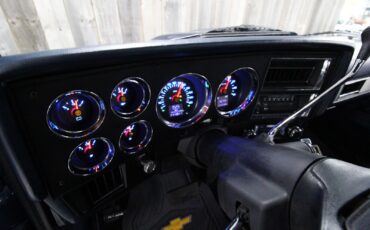 Chevrolet-CK-Pickup-1986-Beautiful-RestoMod-20