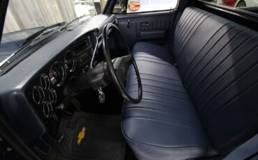 Chevrolet-CK-Pickup-1986-Beautiful-RestoMod-29