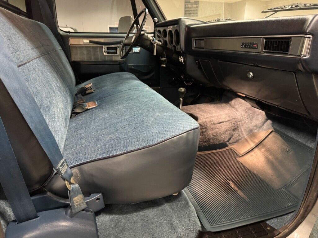 Chevrolet-CK-Pickup-3500-1987-Extended-Cab-Pickup-7