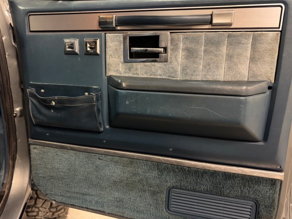 Chevrolet-CK-Pickup-3500-1987-Extended-Cab-Pickup-9