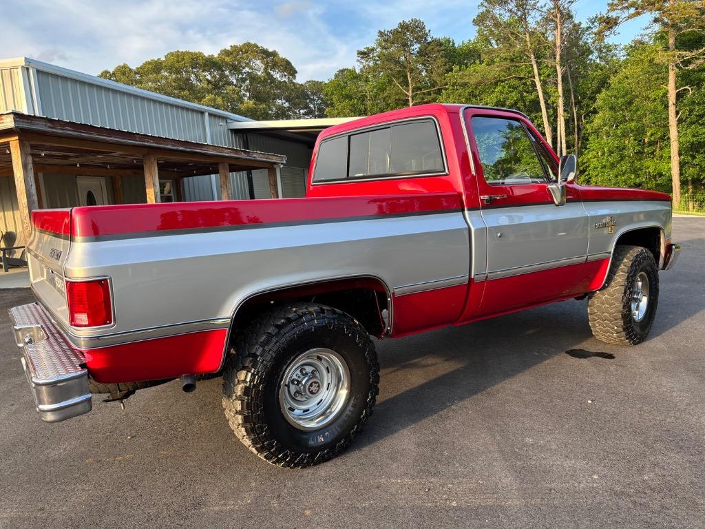 Chevrolet-CK10-4x4-100-Frame-off-1982-4x4-11