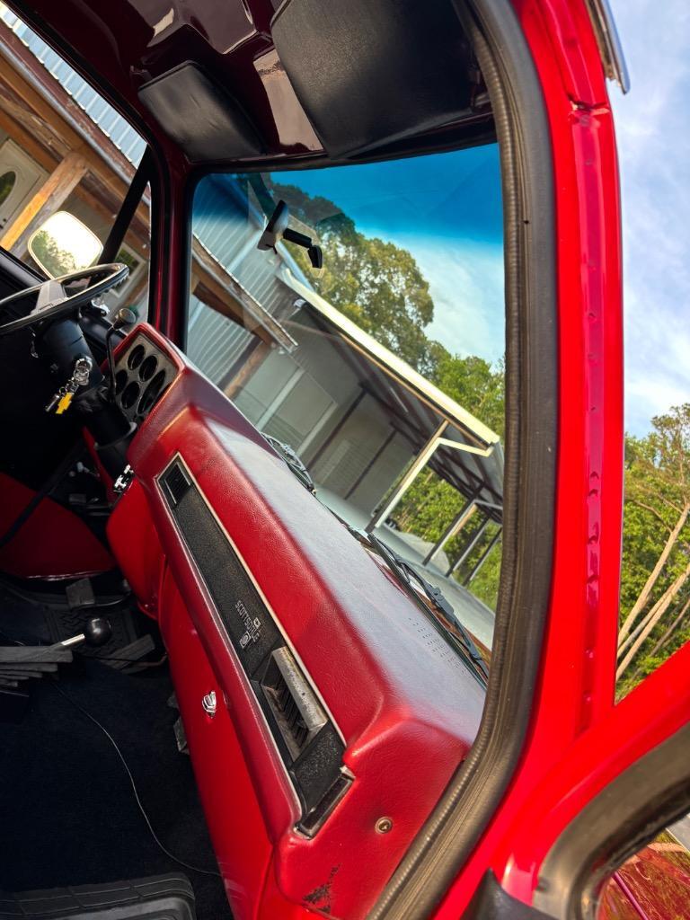 Chevrolet-CK10-4x4-100-Frame-off-1982-4x4-18