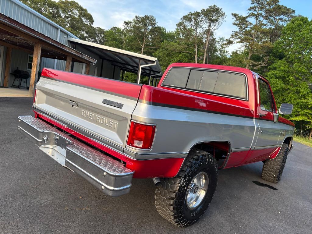 Chevrolet-CK10-4x4-100-Frame-off-1982-4x4-3