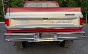 Chevrolet-CK10-4x4-100-Frame-off-1982-4x4-4