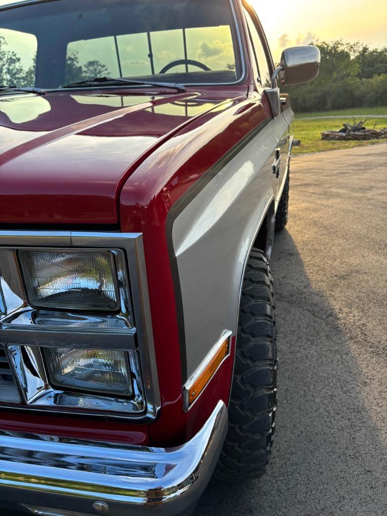 Chevrolet-CK10-4x4-100-Frame-off-1982-4x4-8