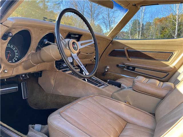 Chevrolet-CORVETTE-454-1970-COUPE-15