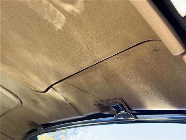Chevrolet-CORVETTE-454-1970-COUPE-20