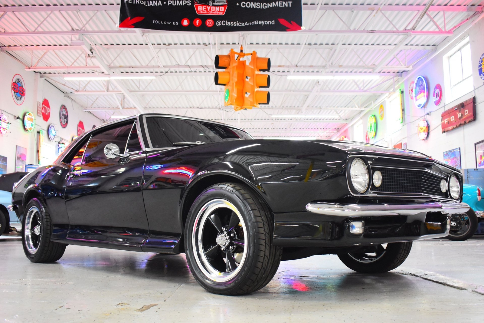 Chevrolet-Camaro-1967-2
