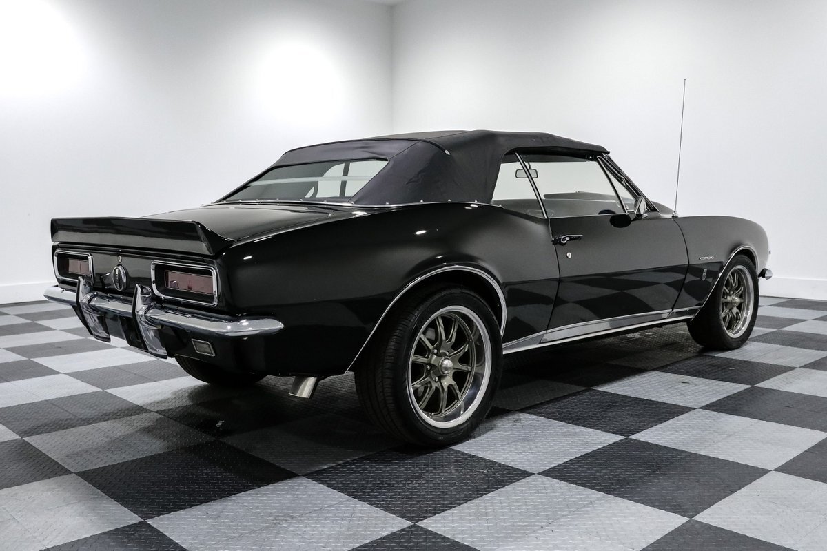 Chevrolet-Camaro-1967-Convertible-10