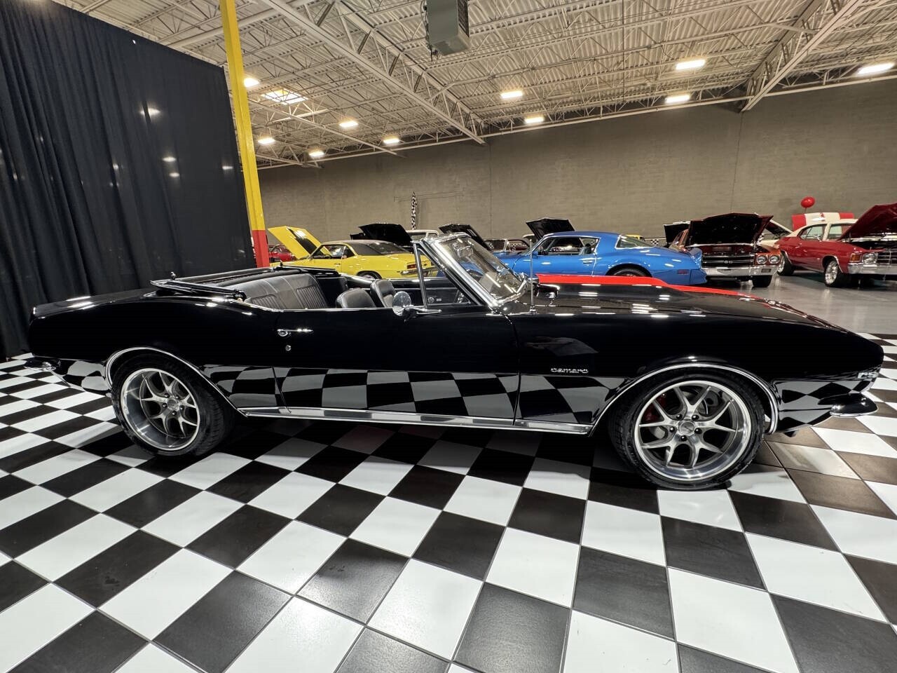 Chevrolet-Camaro-1967-Convertible-11