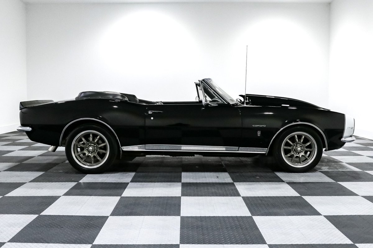 Chevrolet-Camaro-1967-Convertible-11