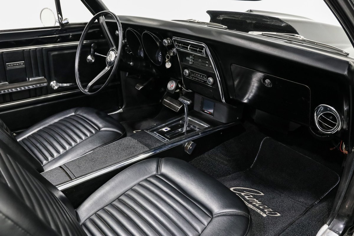 Chevrolet-Camaro-1967-Convertible-19